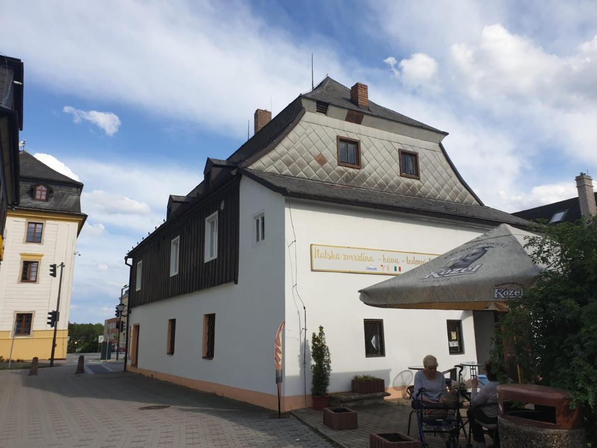 Penzion Sklar Nový Bor Eksteriør bilde